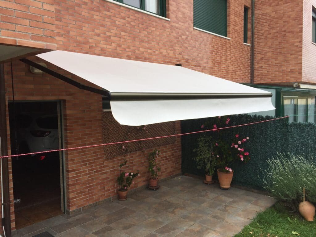 toldo para domicilio lacado color lona clara