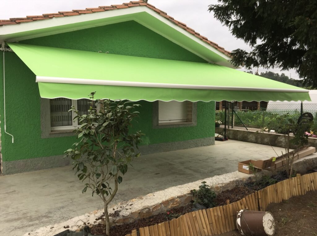 toldo de grandes dimensiones modelo monobloc